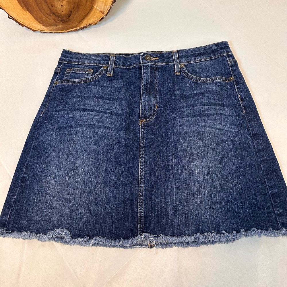 Just Black Classic Dark Blue Denim Frayed Hem A-Line Mini Skirt Women’s Large